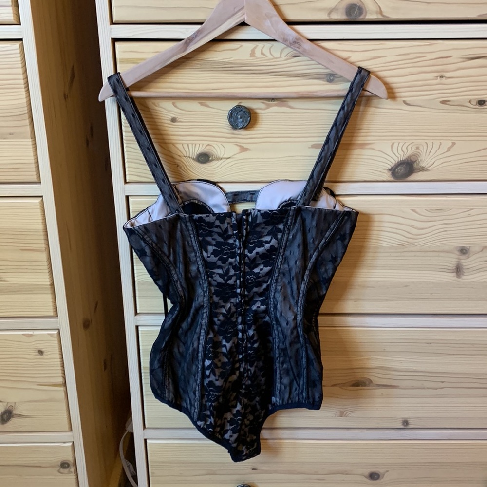 NWT Tripp NYC Cream Black Lace Corset Bodysuit Size Medium - Picture 8 of 11